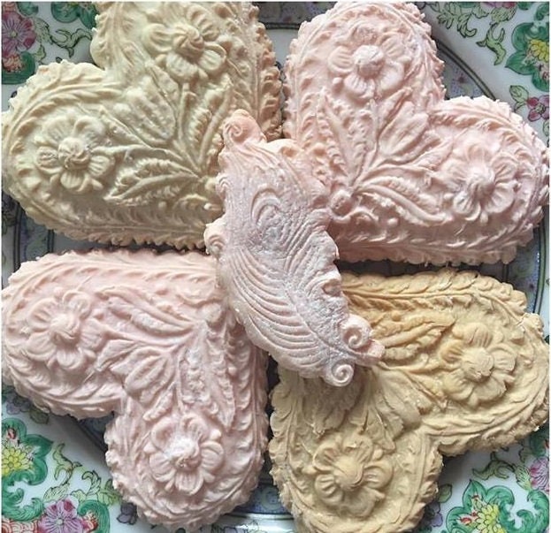 4" Vintage Victorian Heart Southern Tea Cake cookies Bridal Wedding Shower Favors 1 Dozen