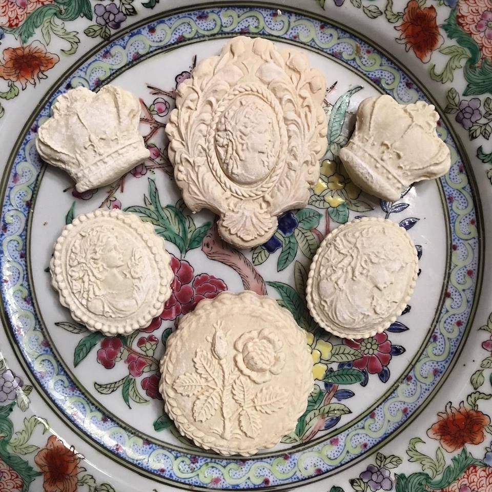 Cameo and Crown Soft Springerle Victorian cookies Bridal Wedding Shower Favors 1 Dozen