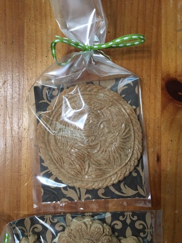 Glazed Speculaas / Specula’s or Lebkuchen Spice Cookies 1 Dozen Assorted Gingerbread