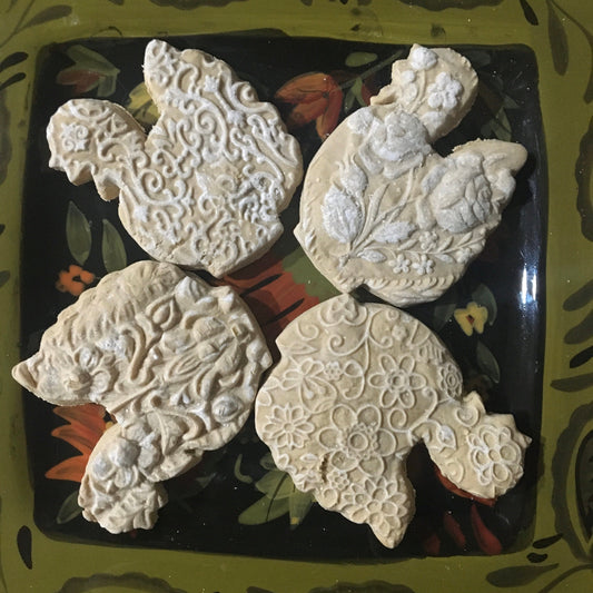 1 Dozen Hen Chicken Farm living Tea Cake Cookies Springerle