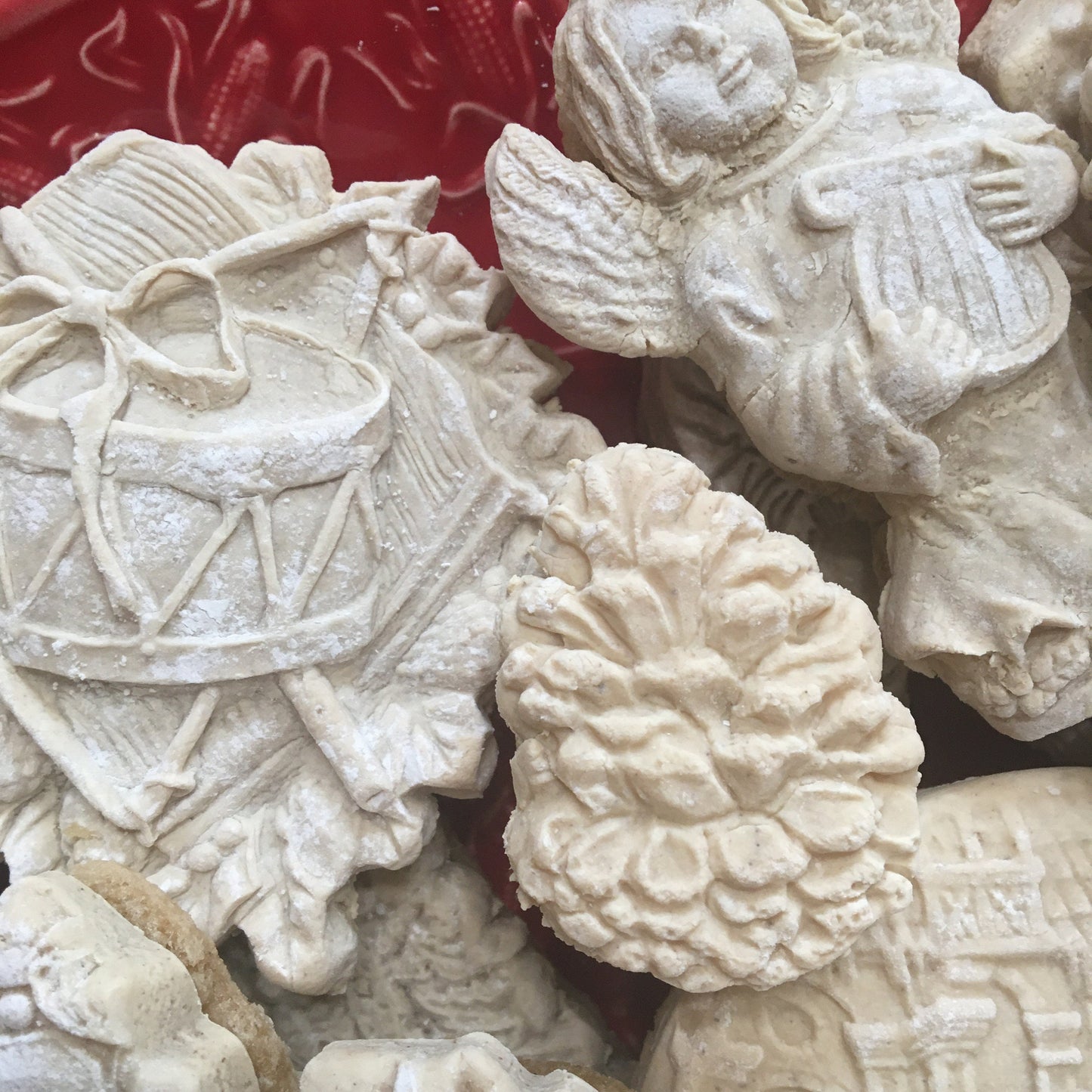24 Vintage Christmas Tea Cake Cookies Anise Victorian Egg Nog Springerle and Gingerbread, Speculaas, Speculoos German